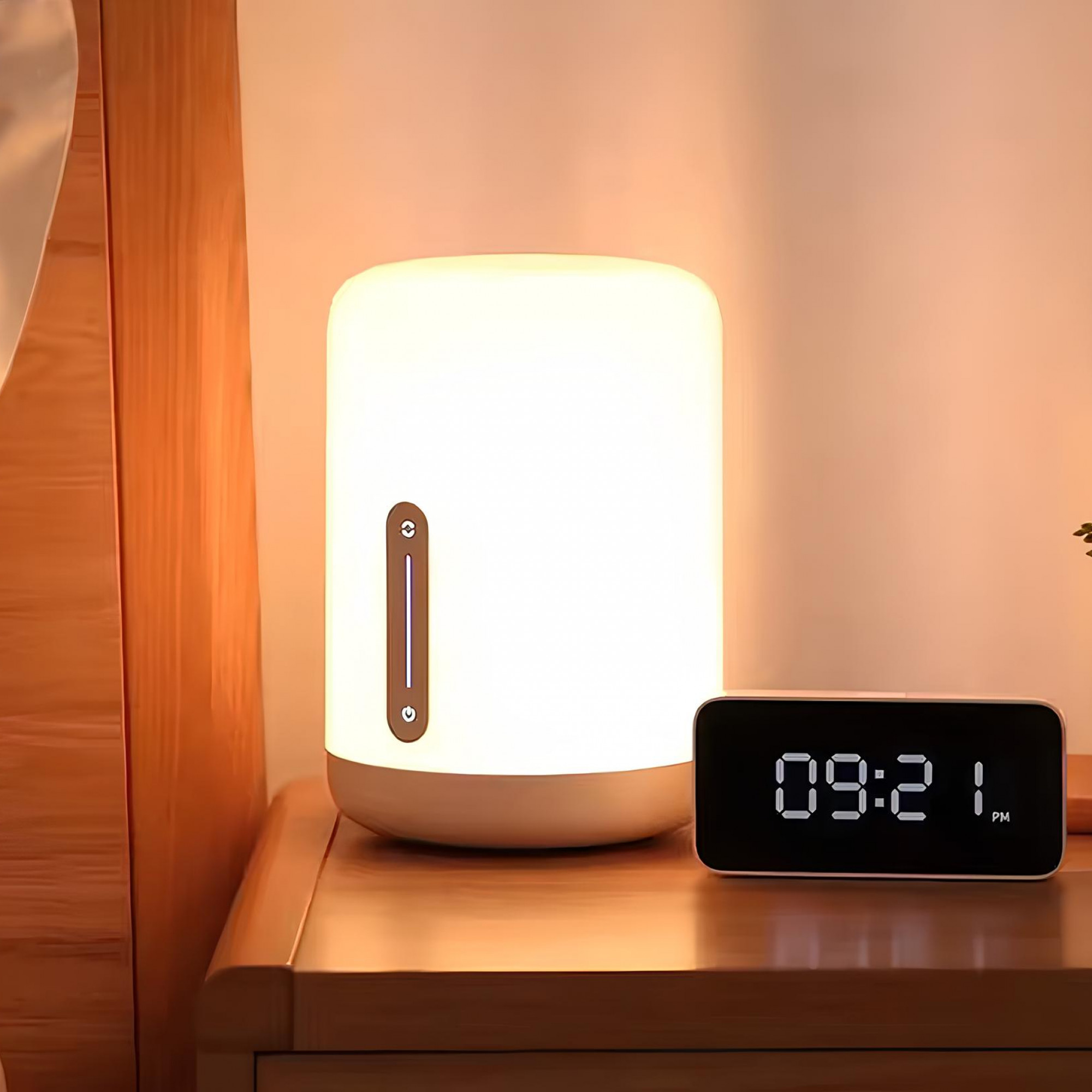 Розумний світильник MiJia Xiaomi Bedside Lamp 2 (MJCTD02YL/MUE4085CN/MUE4093GL)